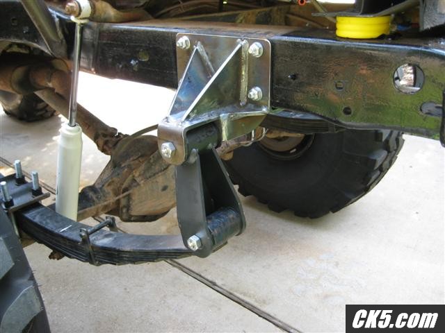 rear_spring_hanger_003_Small_