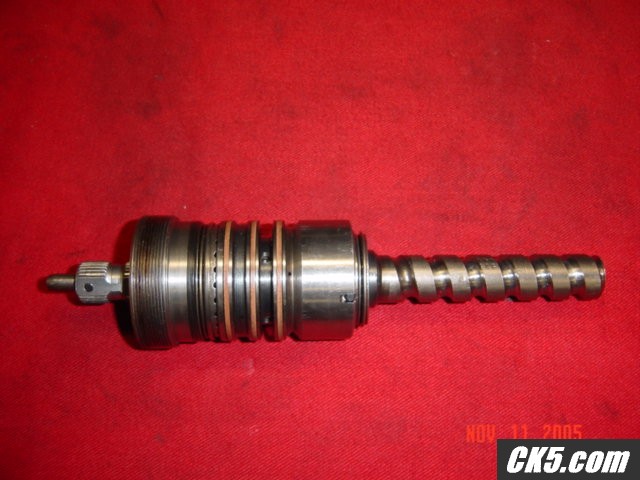 Rebuiling steering gear box