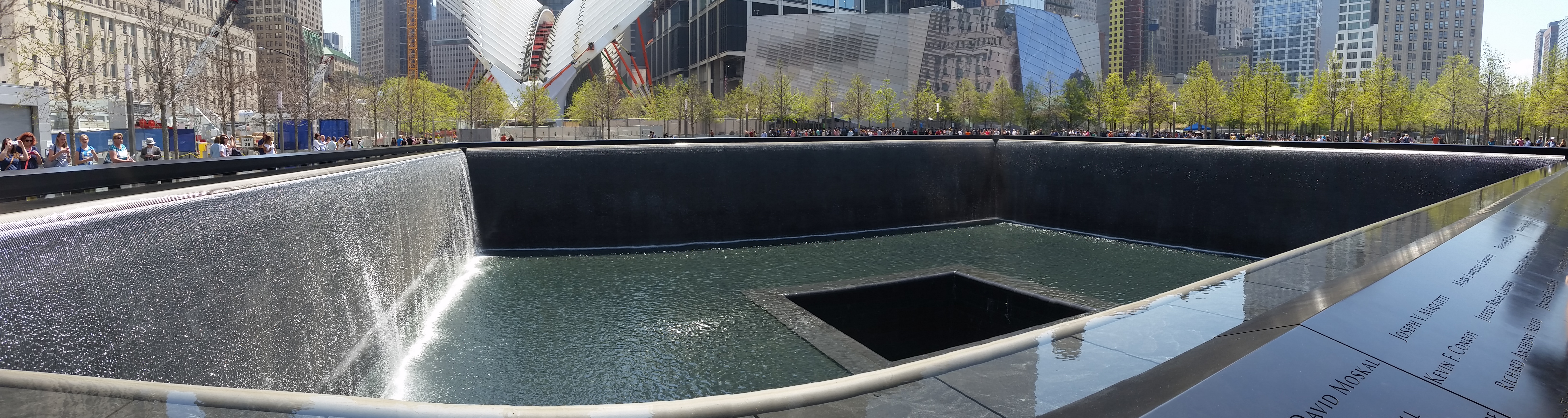Reflecting pool