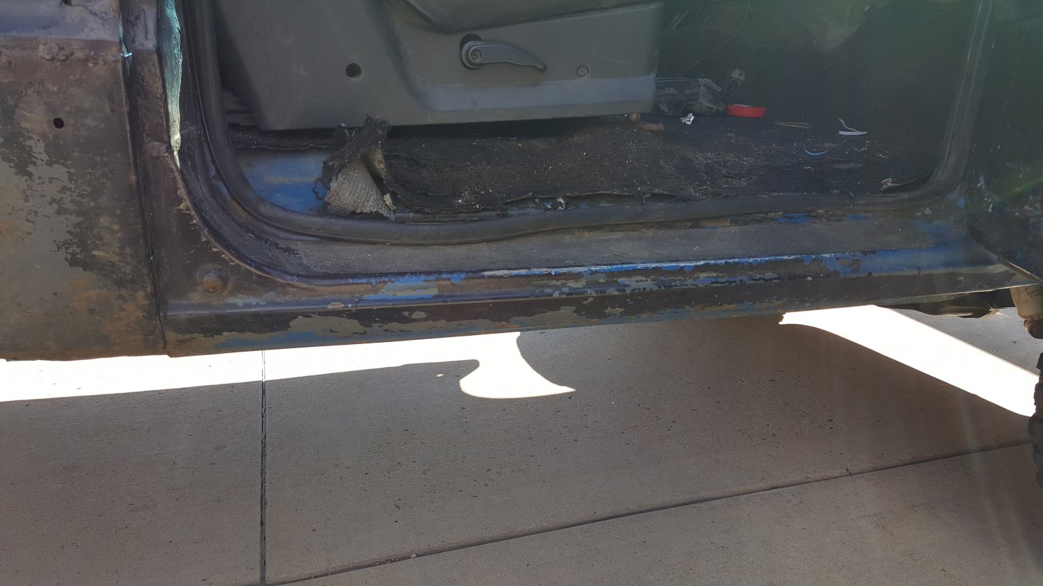 rocker passenger side