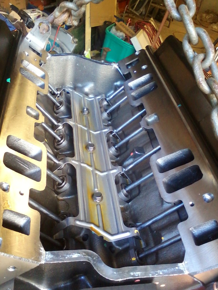 Roller cam setup