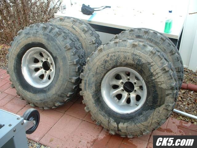 s_Tires_Wheels_2_