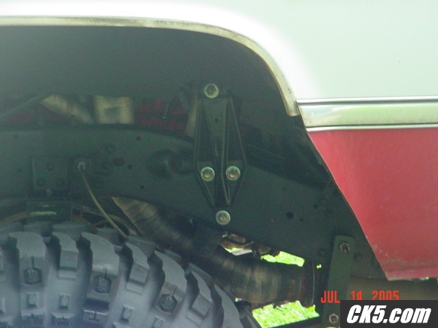 SD front shock mounts