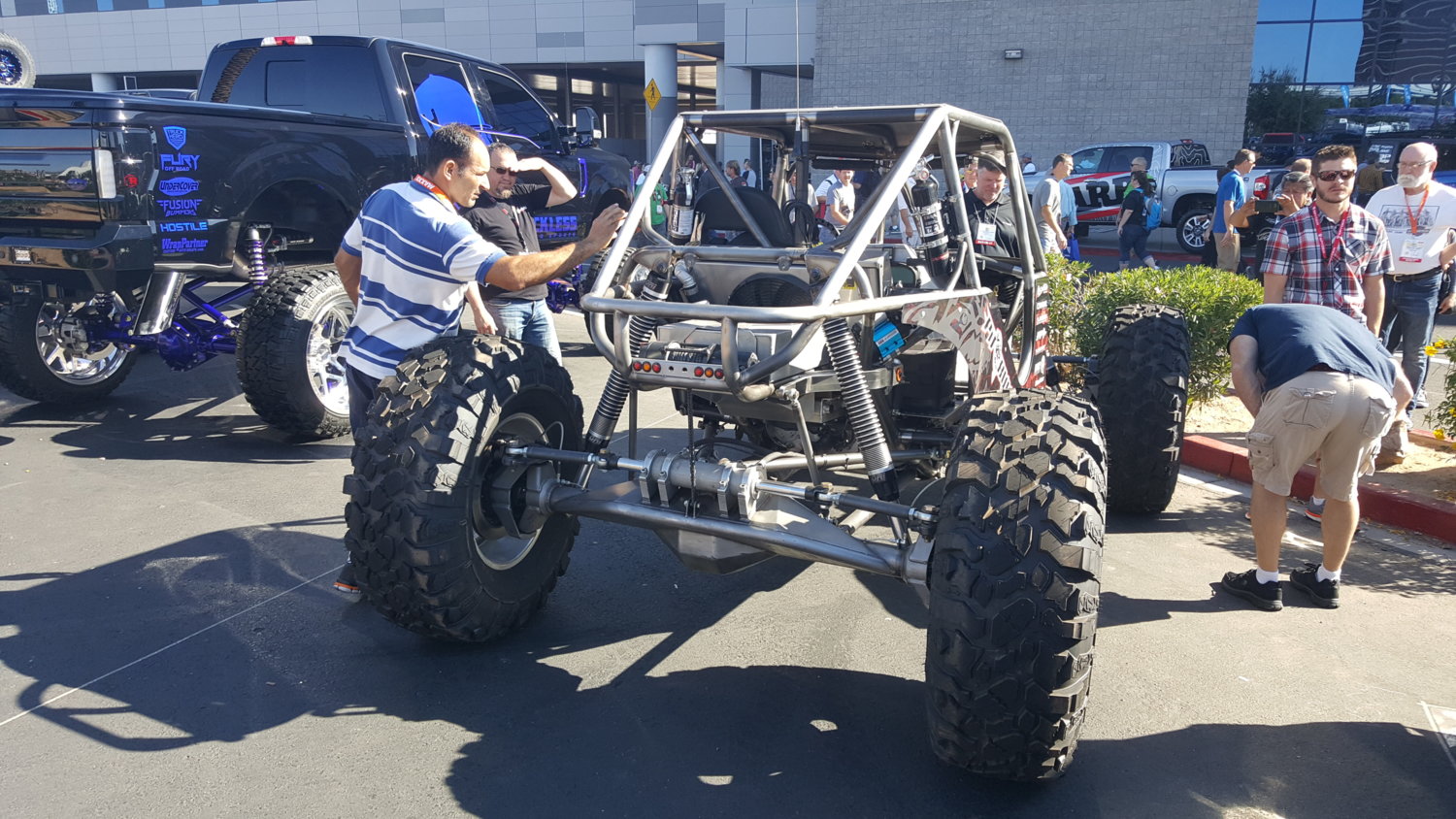 Sema2017-63