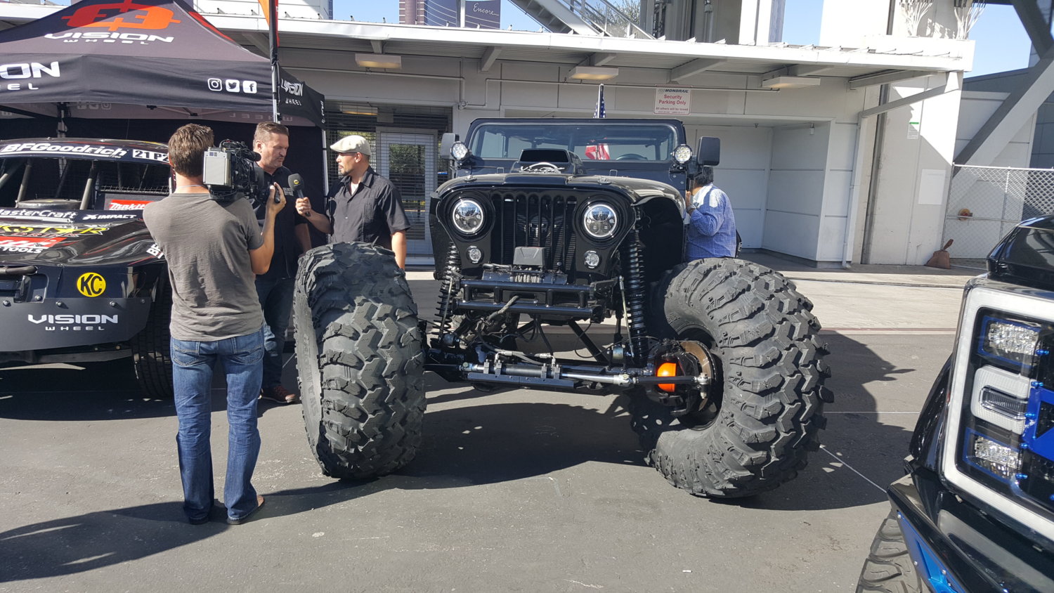 Sema2017-64