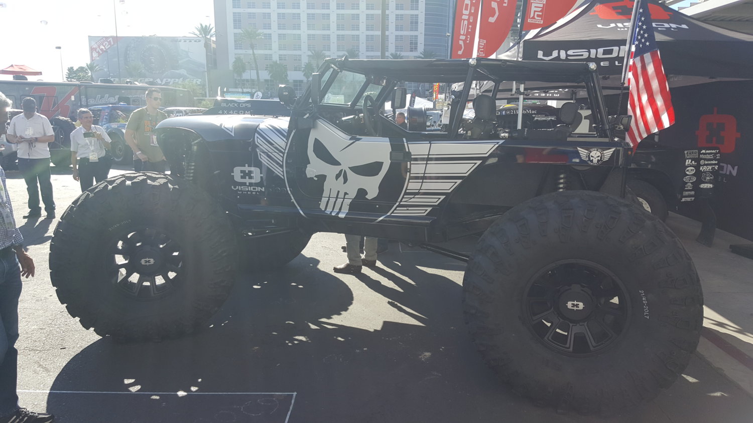 Sema2017-65