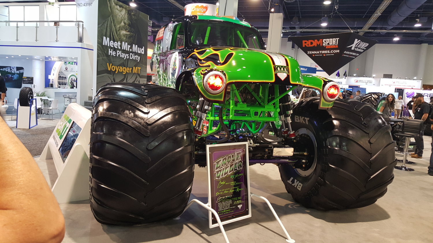 Sema2017-86