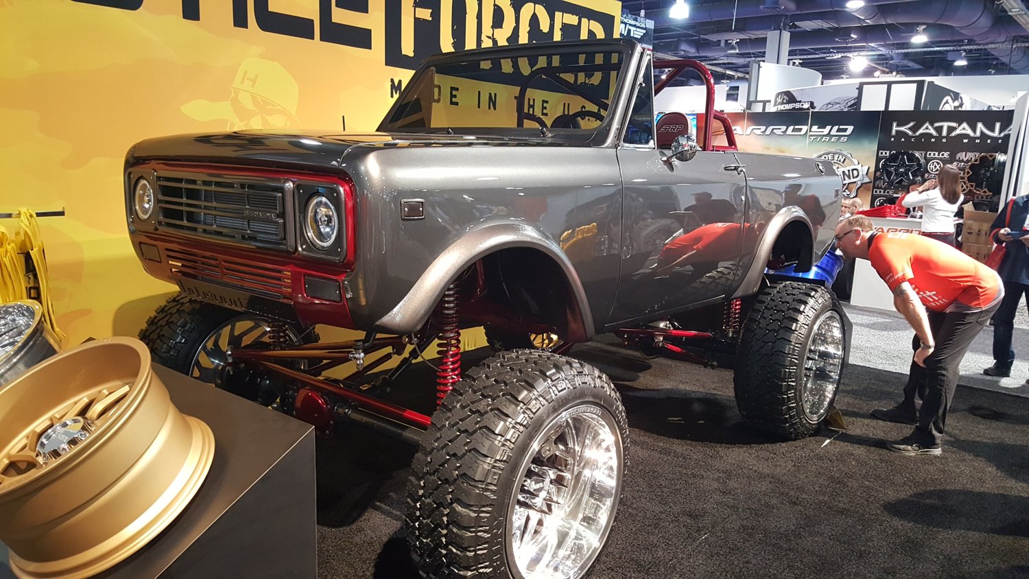 Sema2017-89