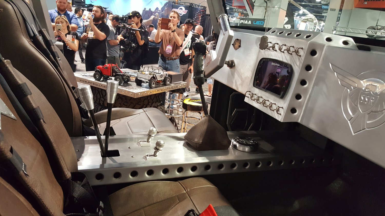 Sema2017-91