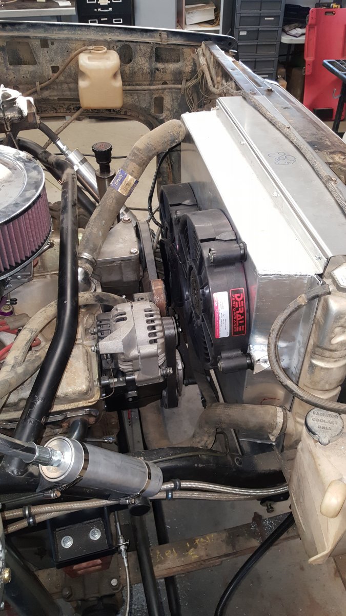 Shroud mounted