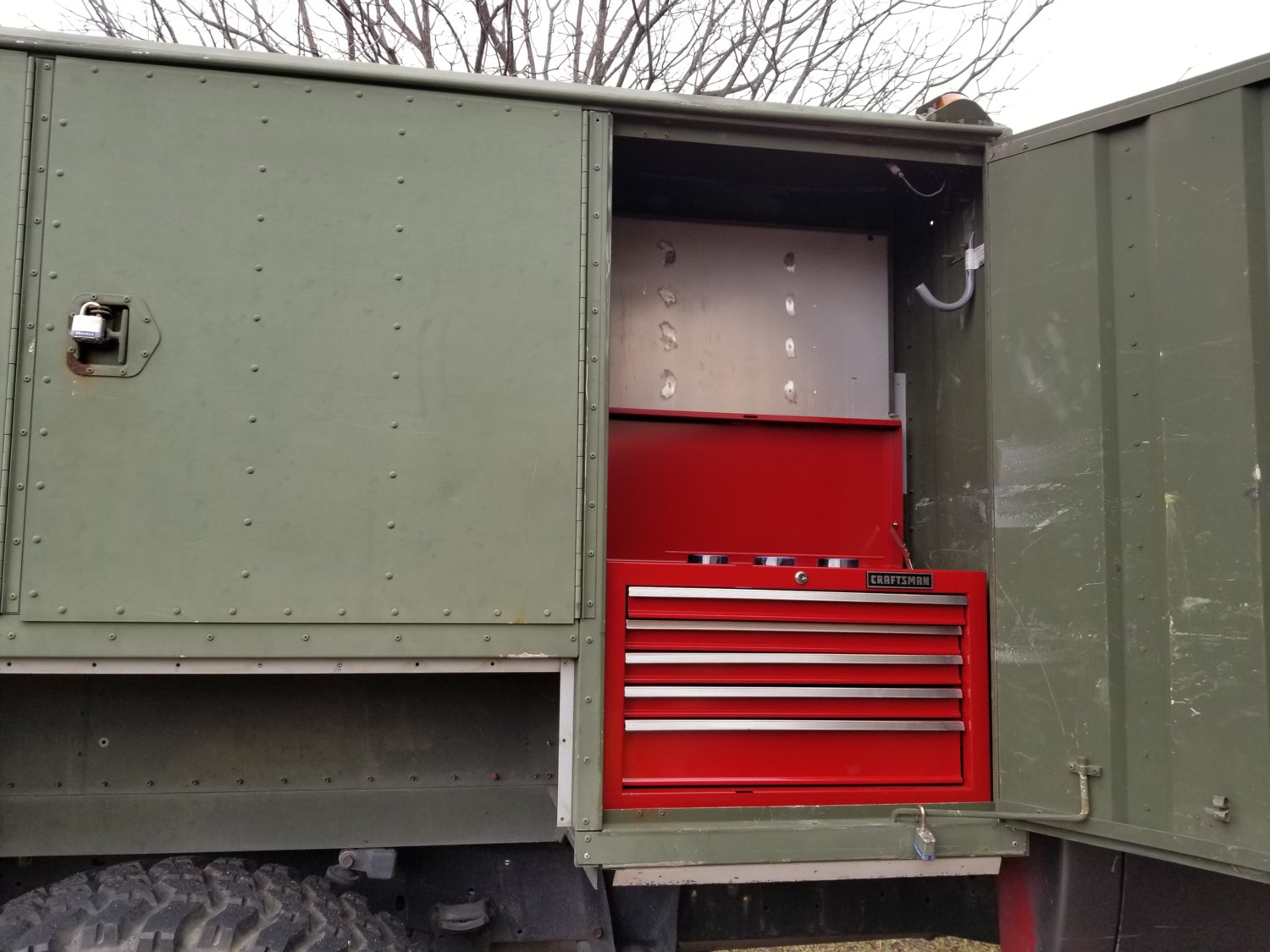 Side box 1