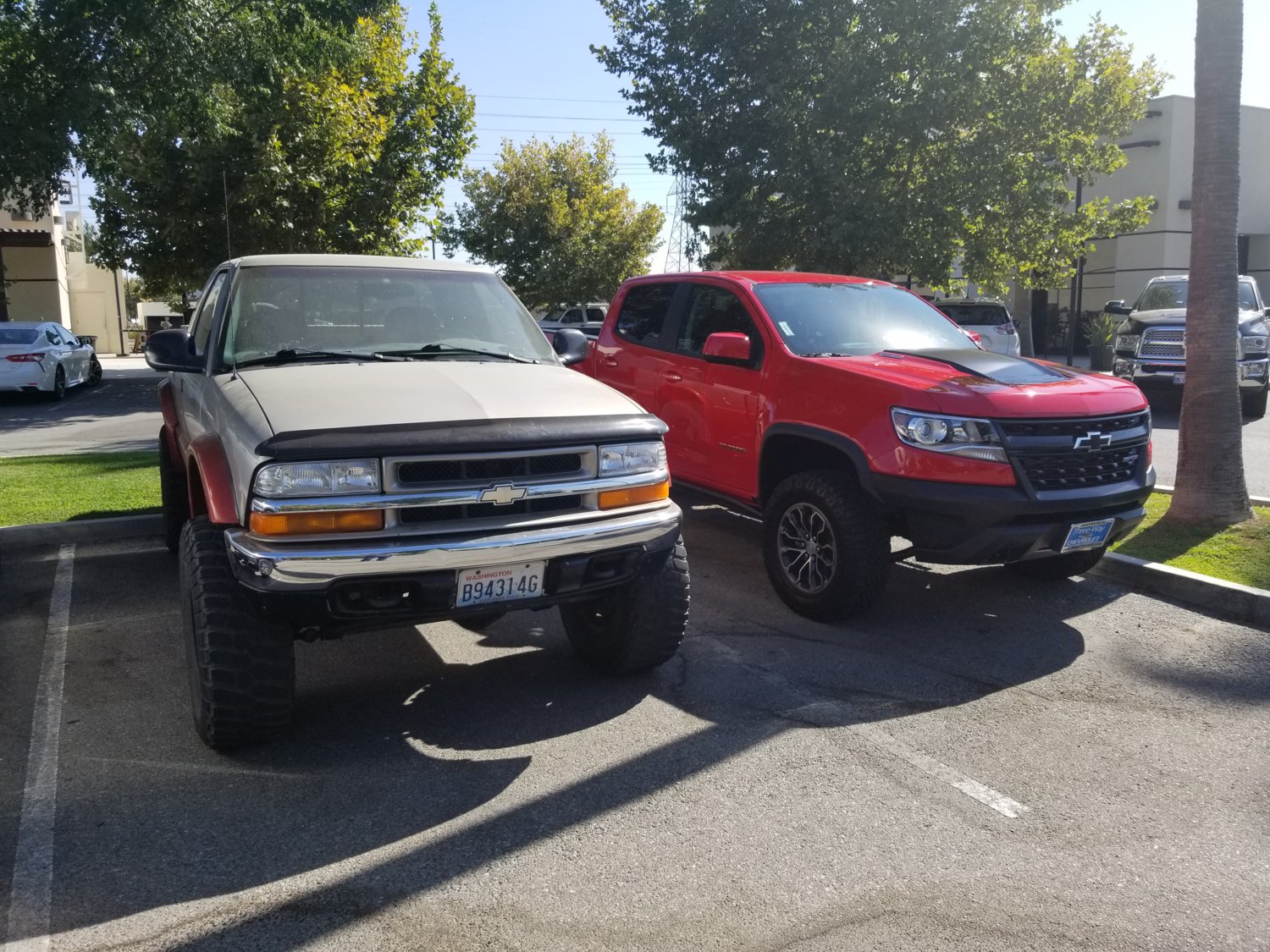 Side by side ZR2s