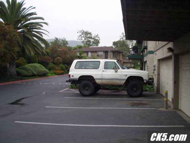sideshot