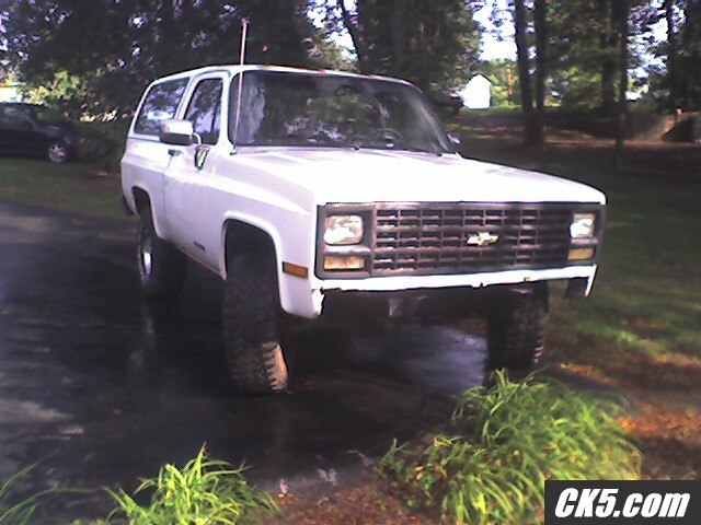 Stock white blazer for sale pic 3