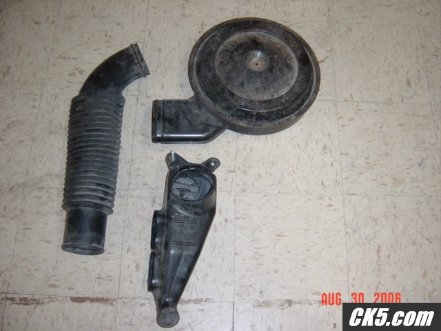 TBI_air_cleaner_assembly_002