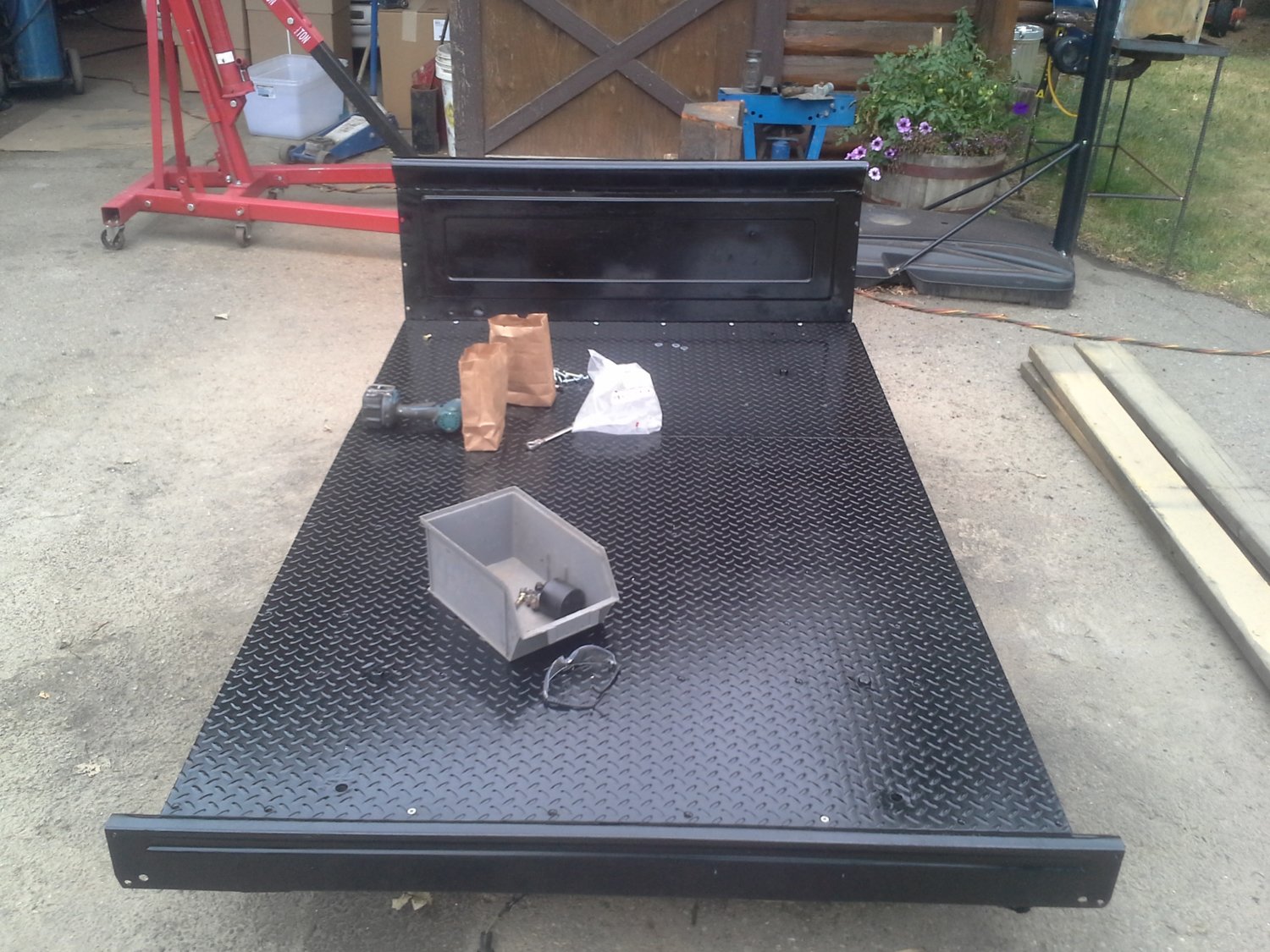 The floor metal needed is more than 48" wide. Our metal supplier in our nearest town had only 4'x8' sheets of 3/16