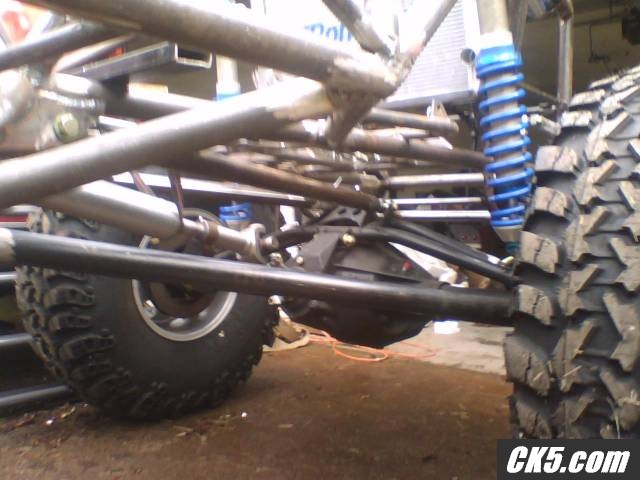 the rear suspension with shavec 14 bolt