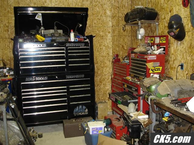 TOOL STORAGE