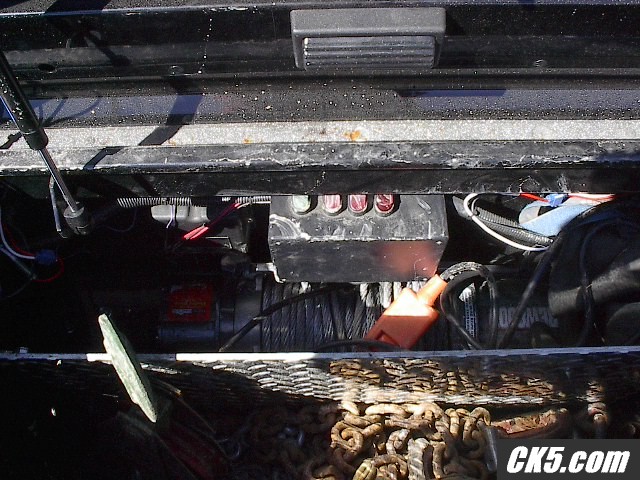 Tounge Box with winch installed
