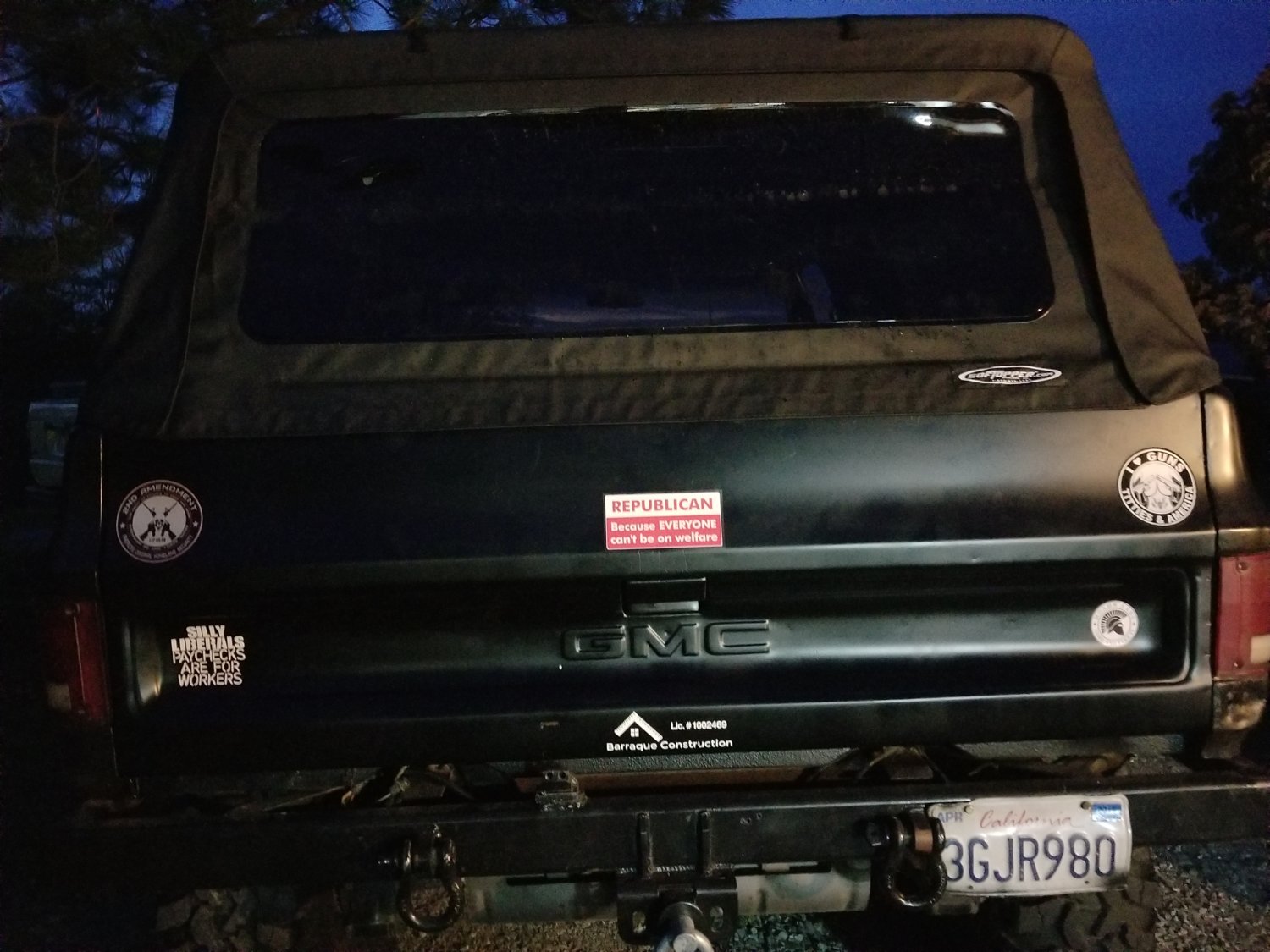 Truck tailgate on k5