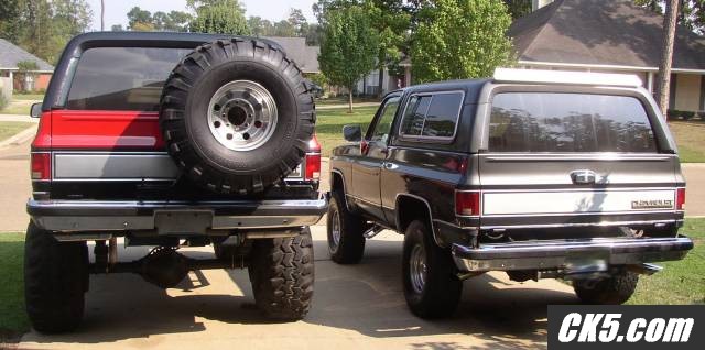 Two_Blazers_Rear_Far_02