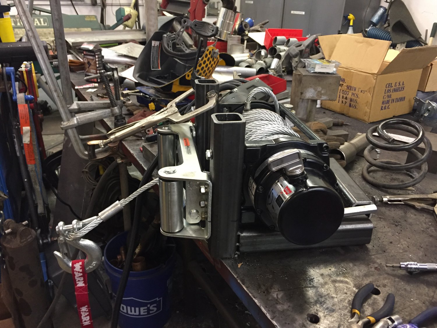 Winch mount feet forward