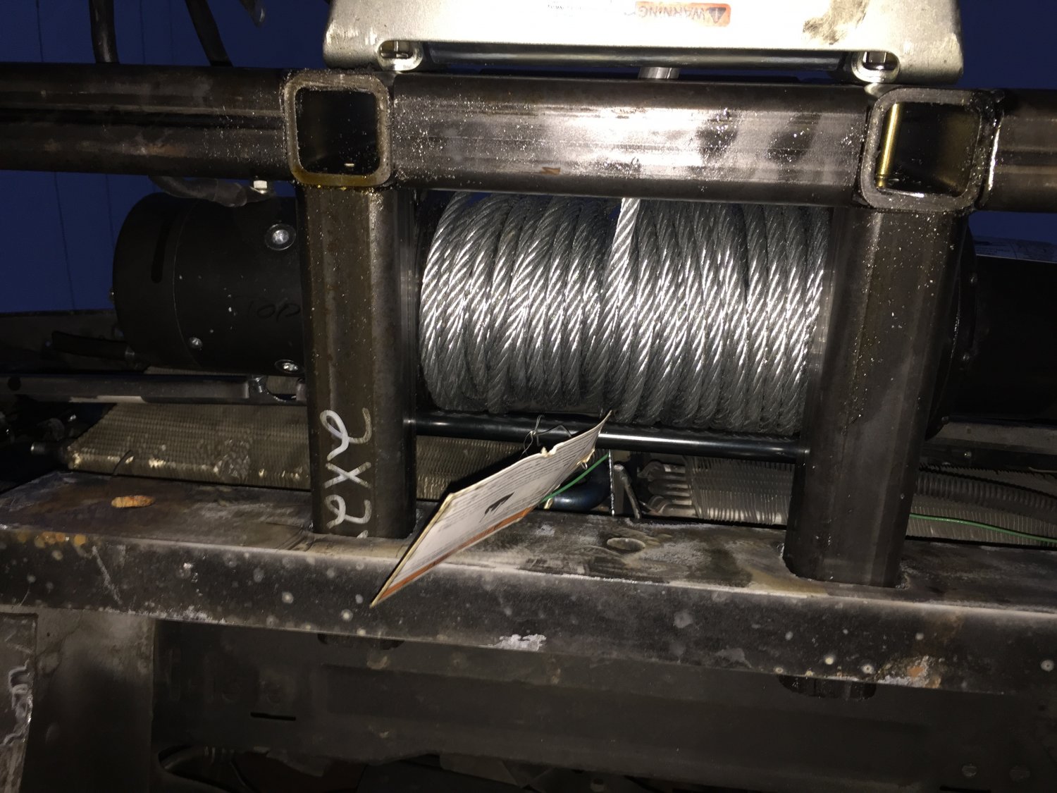 Winch mount