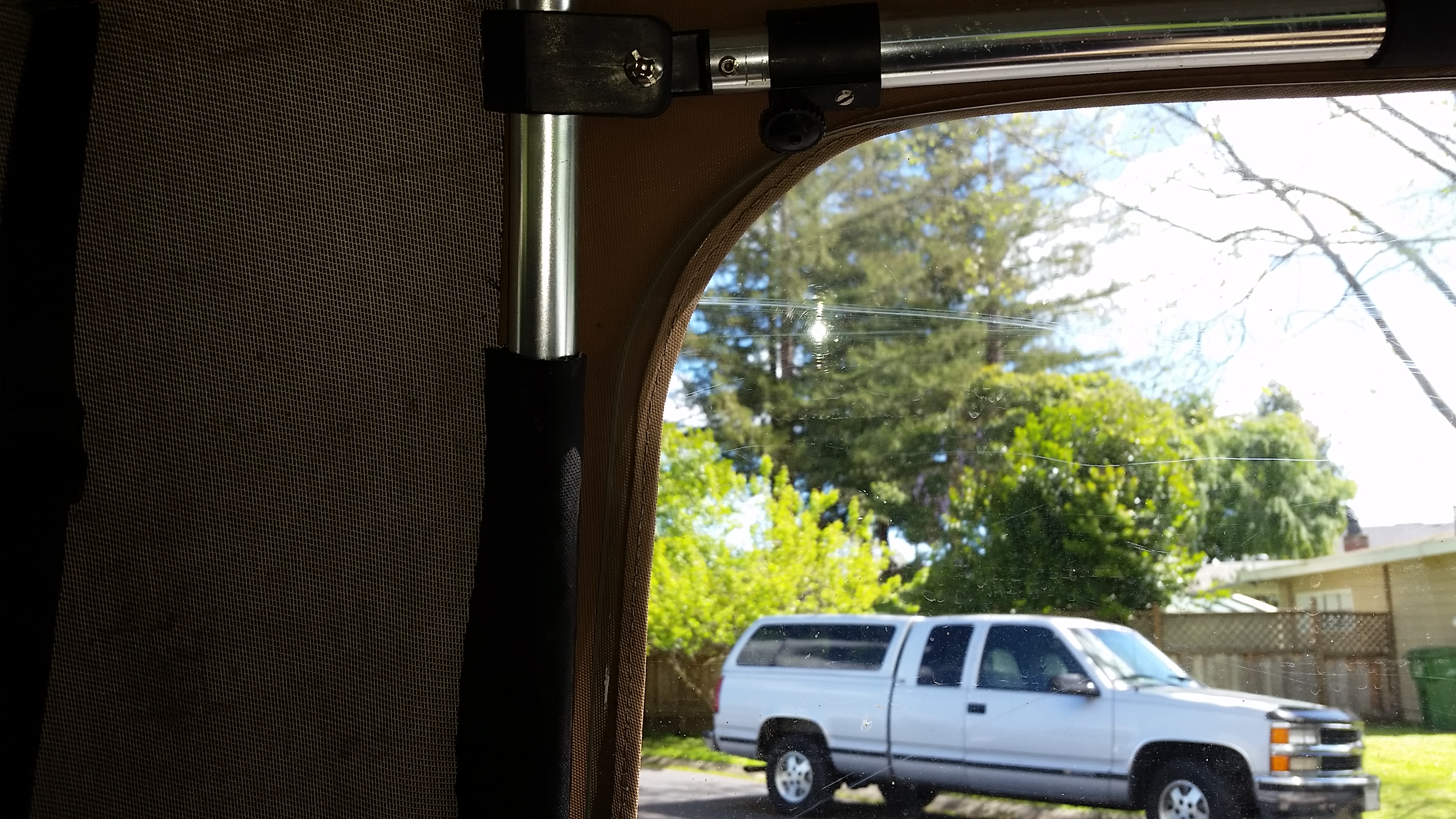 window_rear_corner