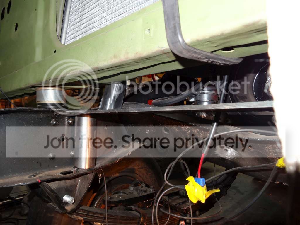 AAA831007-1024.jpg