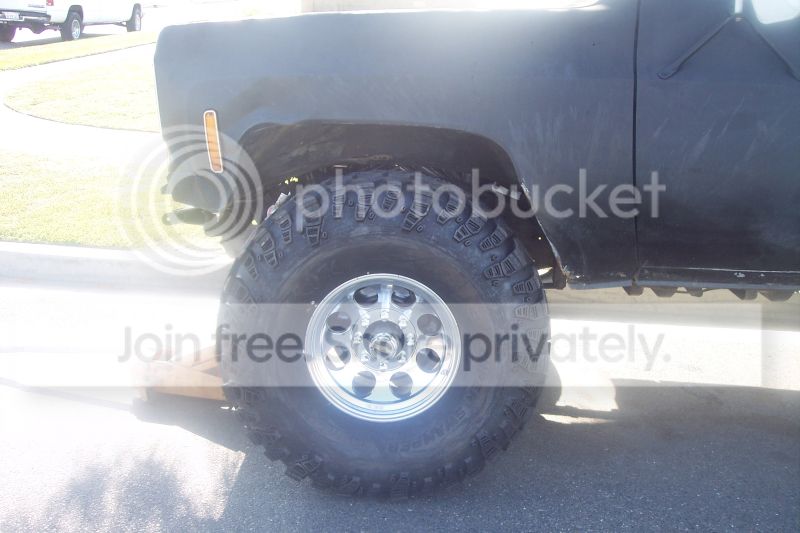 smalltirefront.jpg