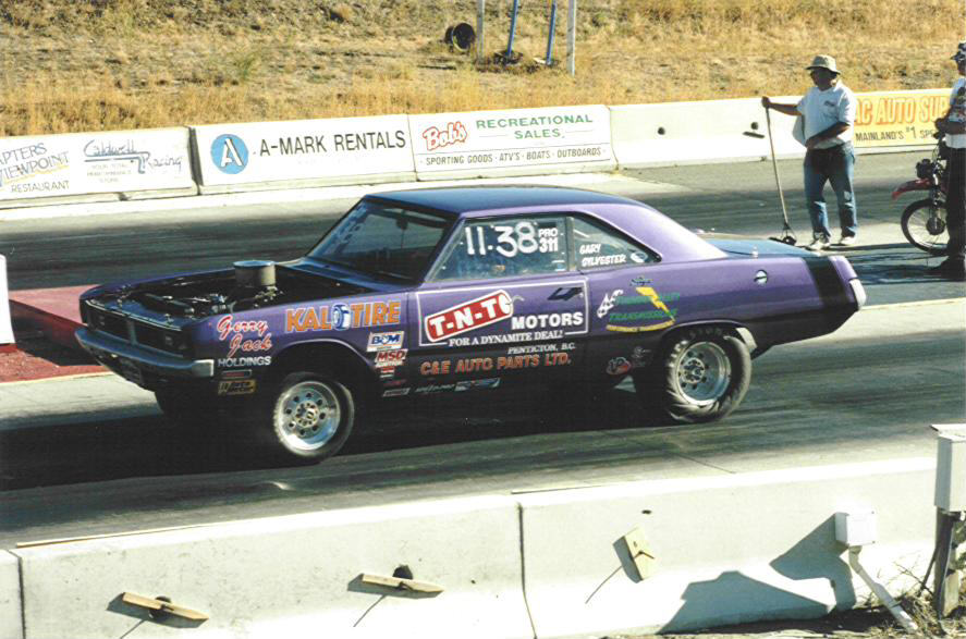 70SWINGER2-vi.jpg