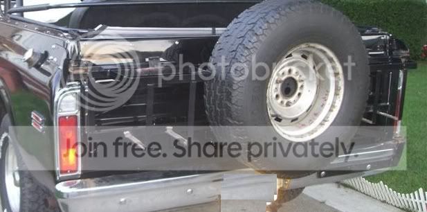 tirecarrier3.jpg