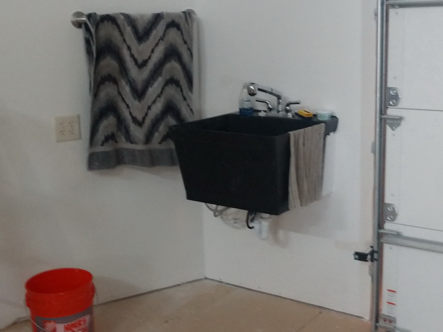 Bathroom-12.jpg