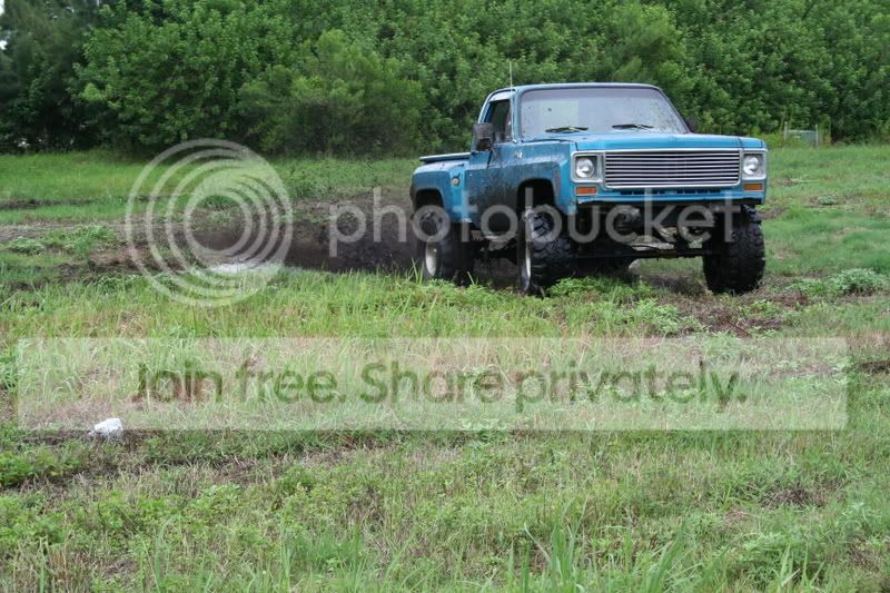 mudtruck028.jpg