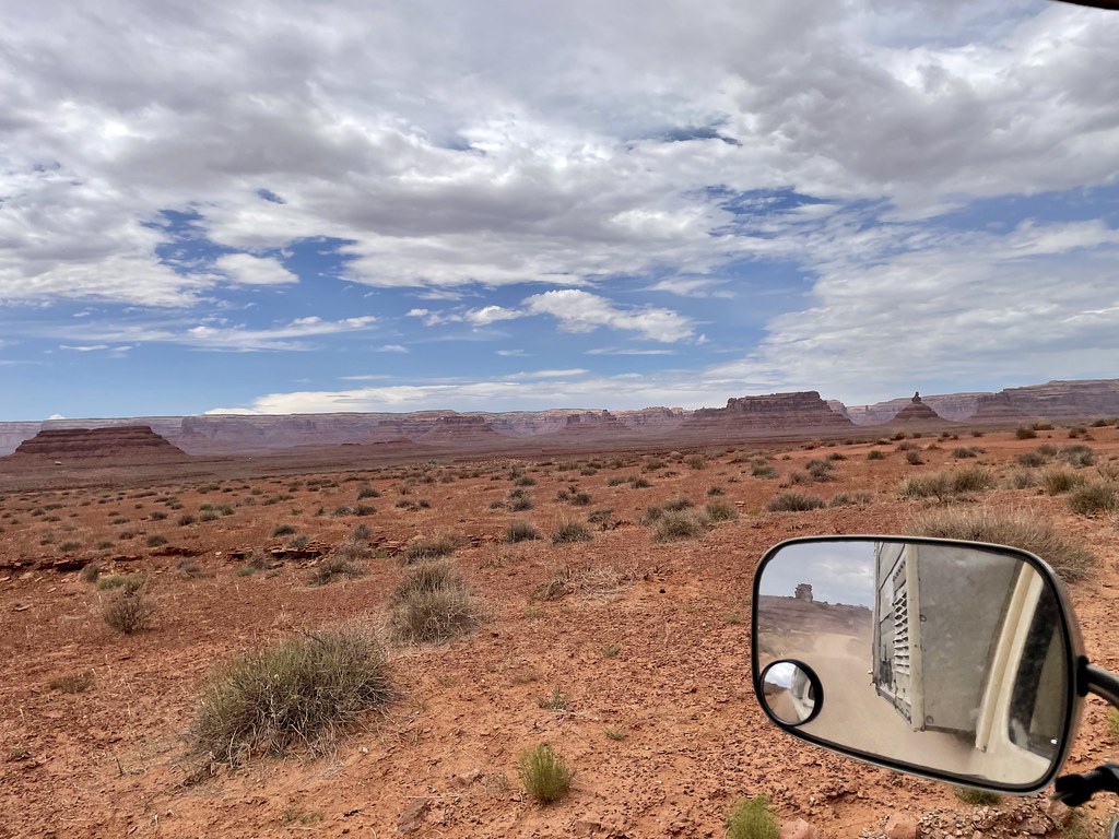 52189718263_c62c7f6905_b.jpg
