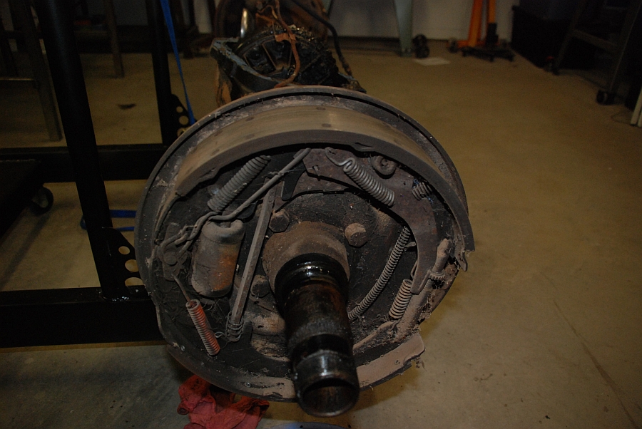 axleb-02.jpg