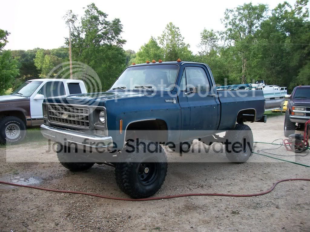 Bluetruck013.jpg