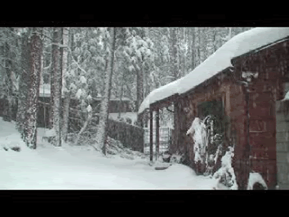 GIF-House-Snow.gif