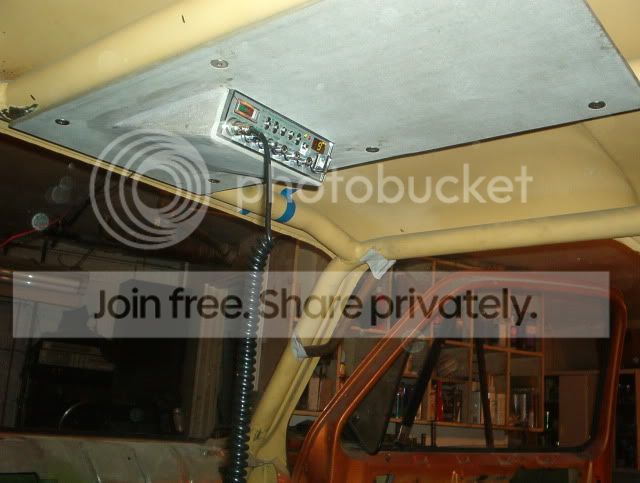 cbbox2001.jpg