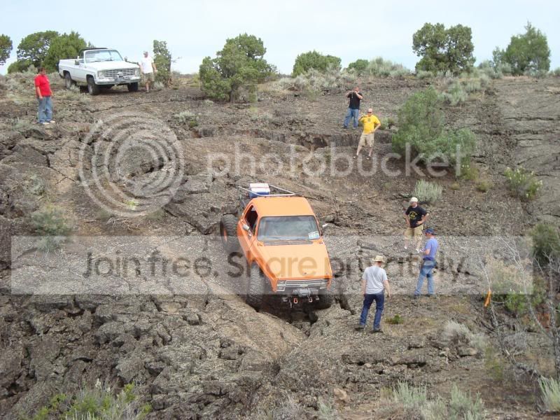 shellynorthloopdownthecrater.jpg