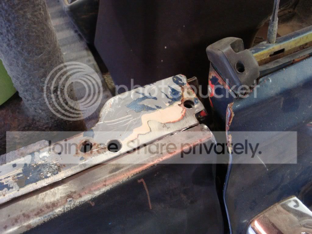 DSC02400StitchingSkin.jpg