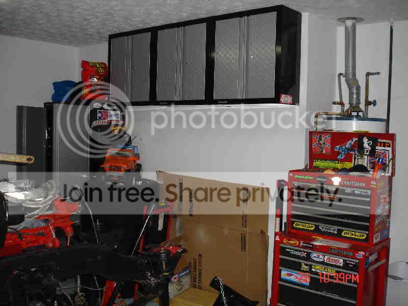 garage2.jpg