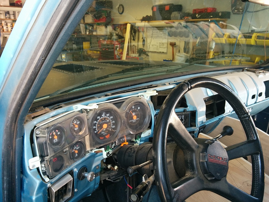 dashboard-001.jpg