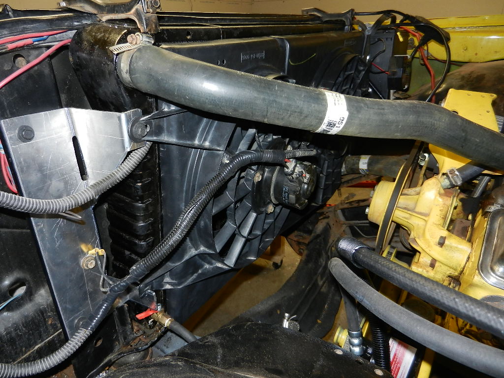 windstar_fans_lh_bracket_installed.JPG