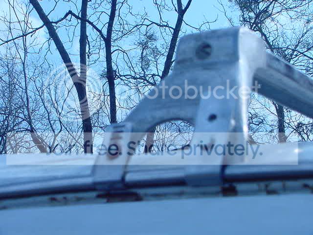 lightbarbracket.jpg