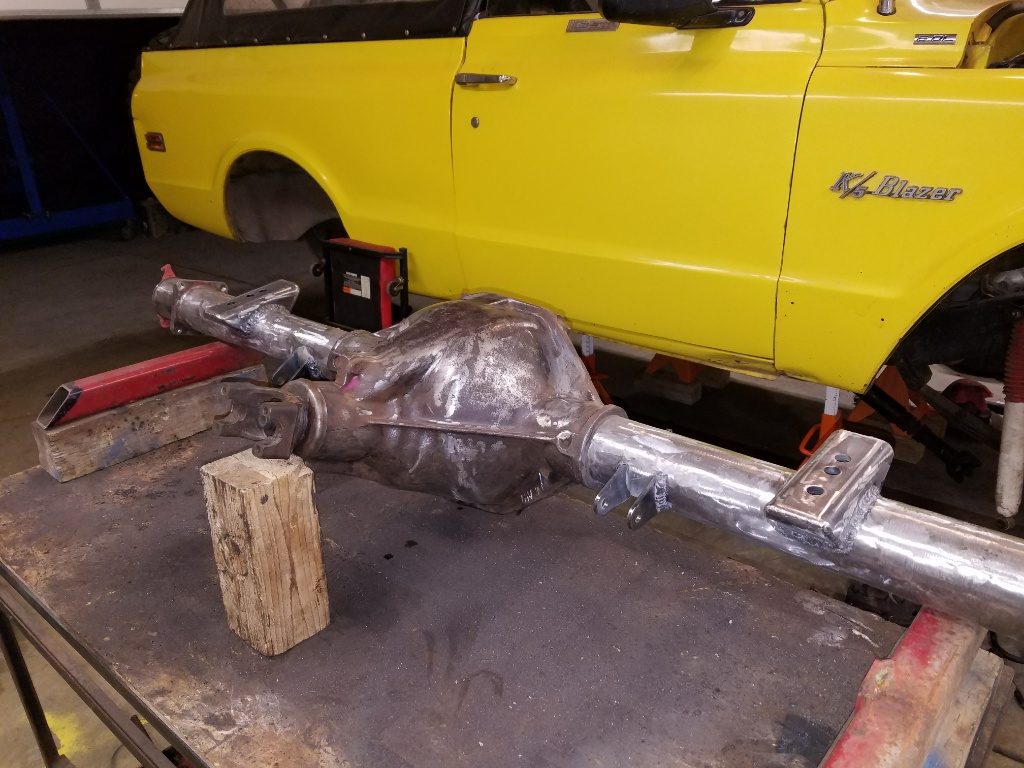 14bolt3.jpg