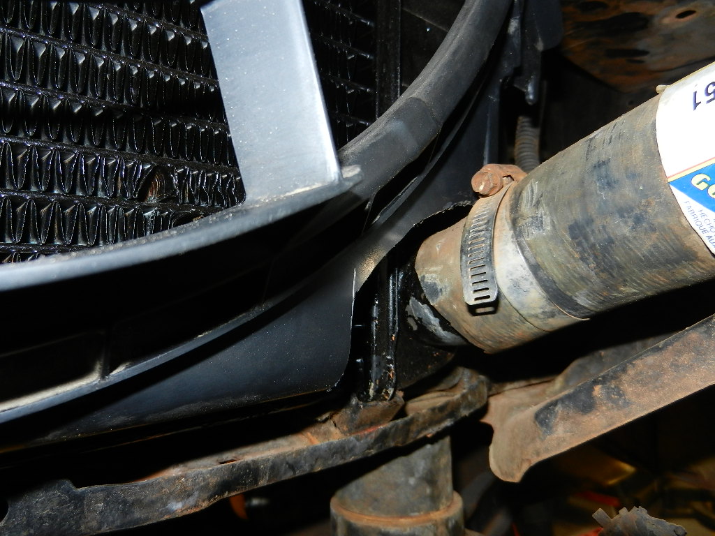 windstar_fan_shroud_lower_rh.JPG