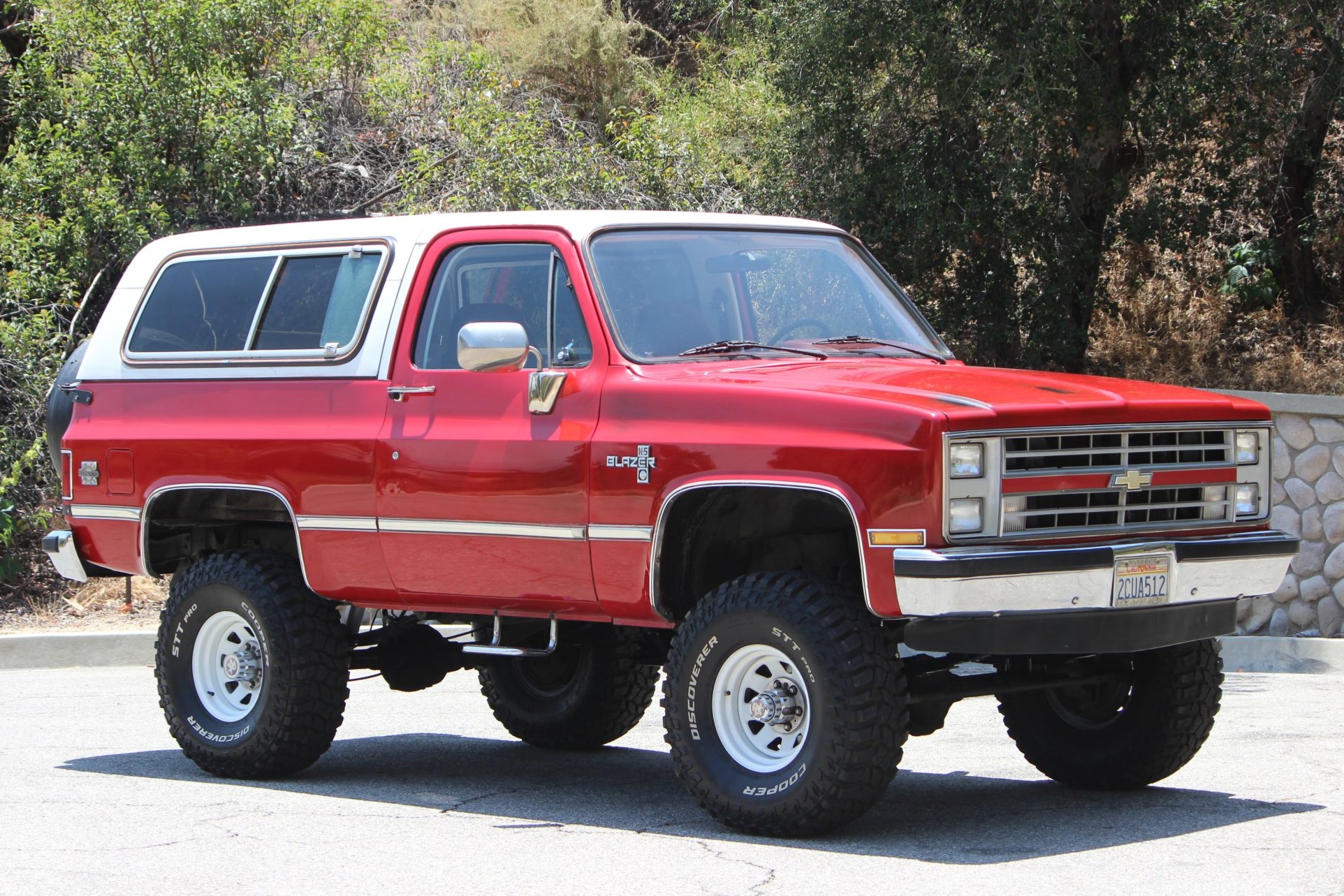 bringatrailer.com