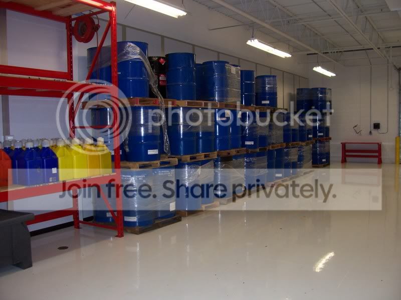 nascarshop006.jpg