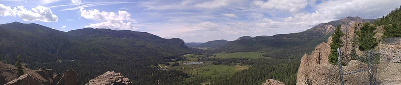 27215854514_ca1cd371bf_c.jpg